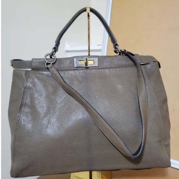 Authentic FENDI Goatskin Zucca Large Peekaboo Iconic Satchel Bag - Picture 12 of 12